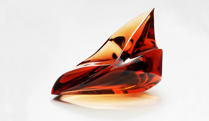 Joseé Bastiaenen ‘beeldhouwer in glas’